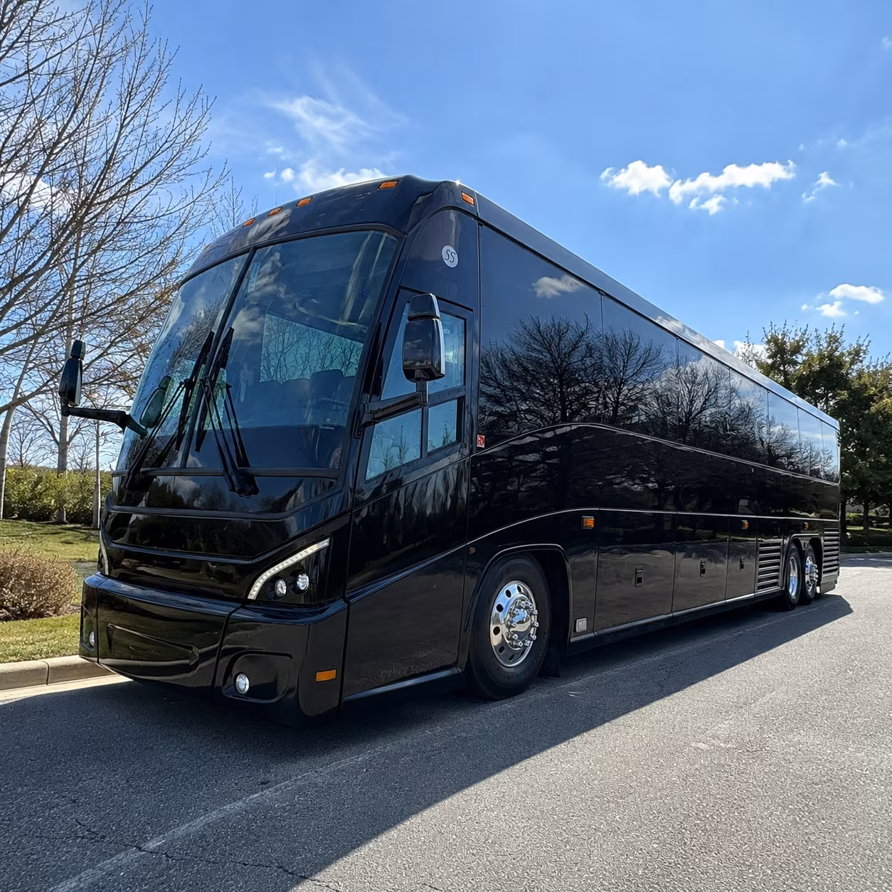 make your san diego group trip stress free with a charter bus